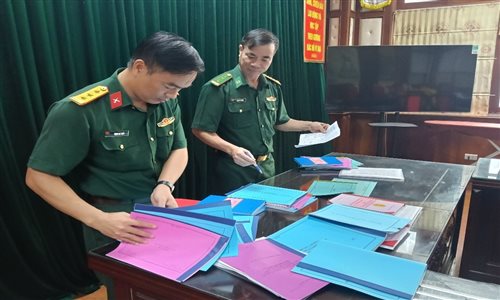 Khoa Quân sự địa phương chủ động, tích cực làm tốt mọi công tác chuẩn bị cho cấp trên kiểm tra 6 tháng cuối năm