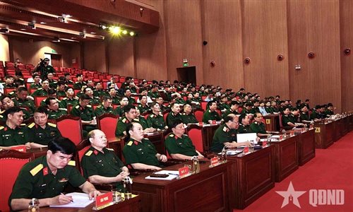 Thượng tướng Đỗ Xuân Tụng nắm tình hình đào tạo cán bộ chiến dịch, chiến lược tại Học viện Quốc phòng