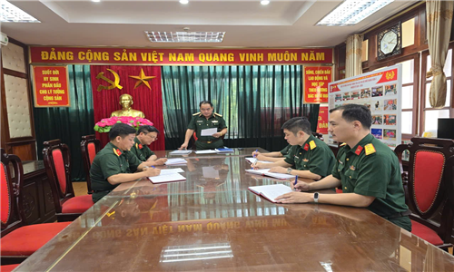 Chi bộ Khoa Chiến dịch tổ chức sinh hoạt ngày đảng tháng 6 năm 2026